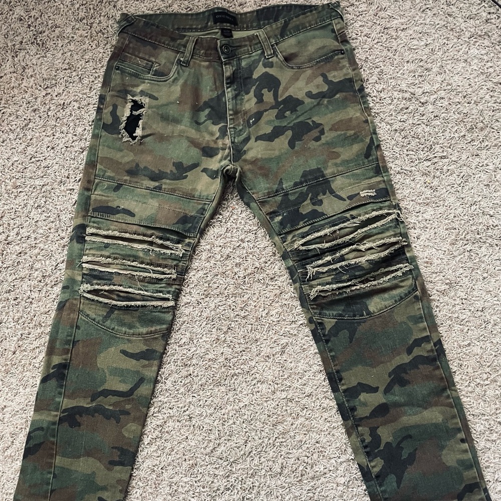 Decibel     Camo Pants Gone Sexy